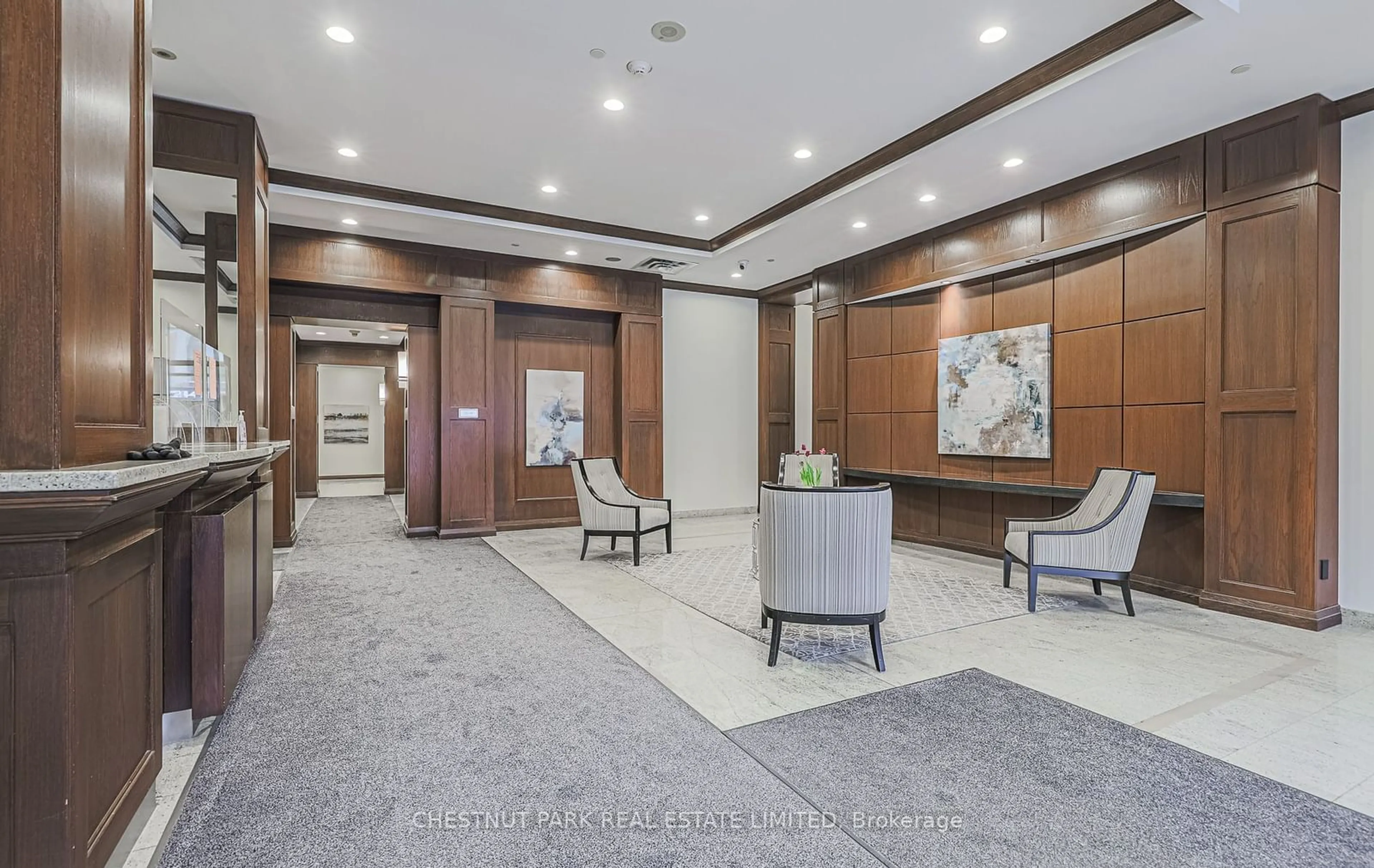 Indoor lobby, carpet floors for 225 Merton St #316/317, Toronto Ontario M4S 3H1