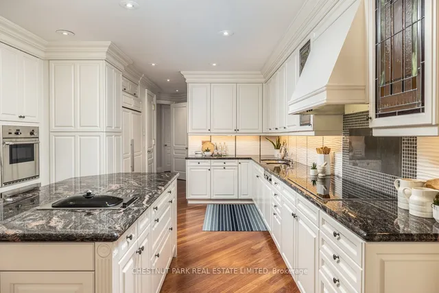 Additional property image - 22 St Thomas St Unit 12A