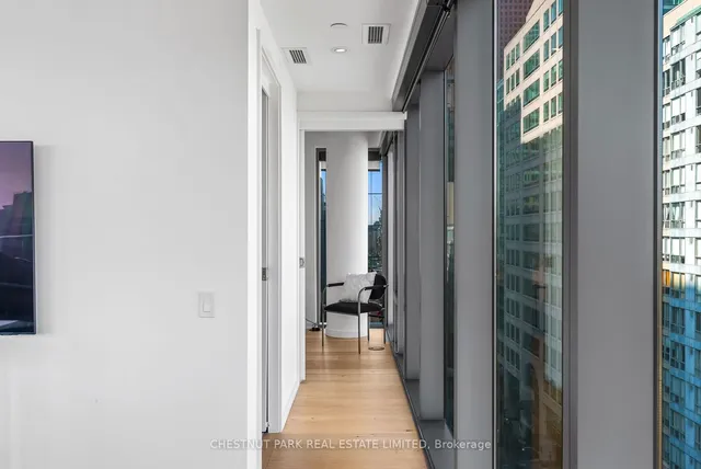 Additional property image - 60 Colborne St Unit 1002