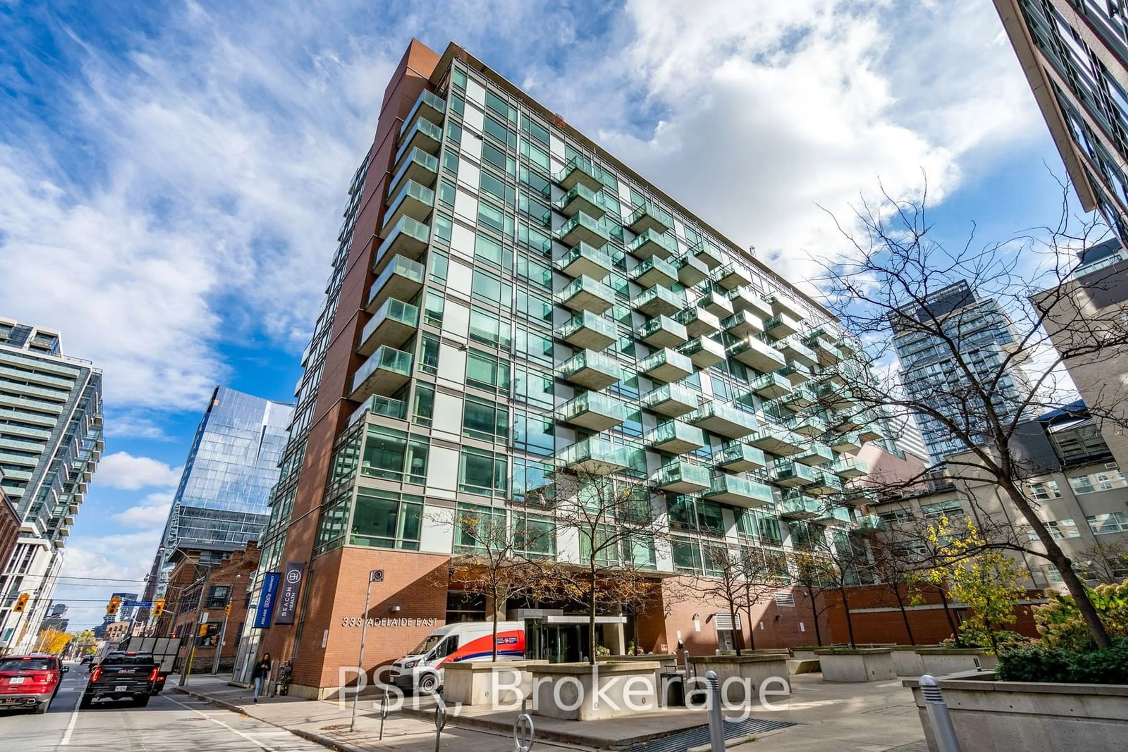 A pic from exterior of the house or condo, the front or back of building for 333 Adelaide St #740, Toronto Ontario M5A 4T4