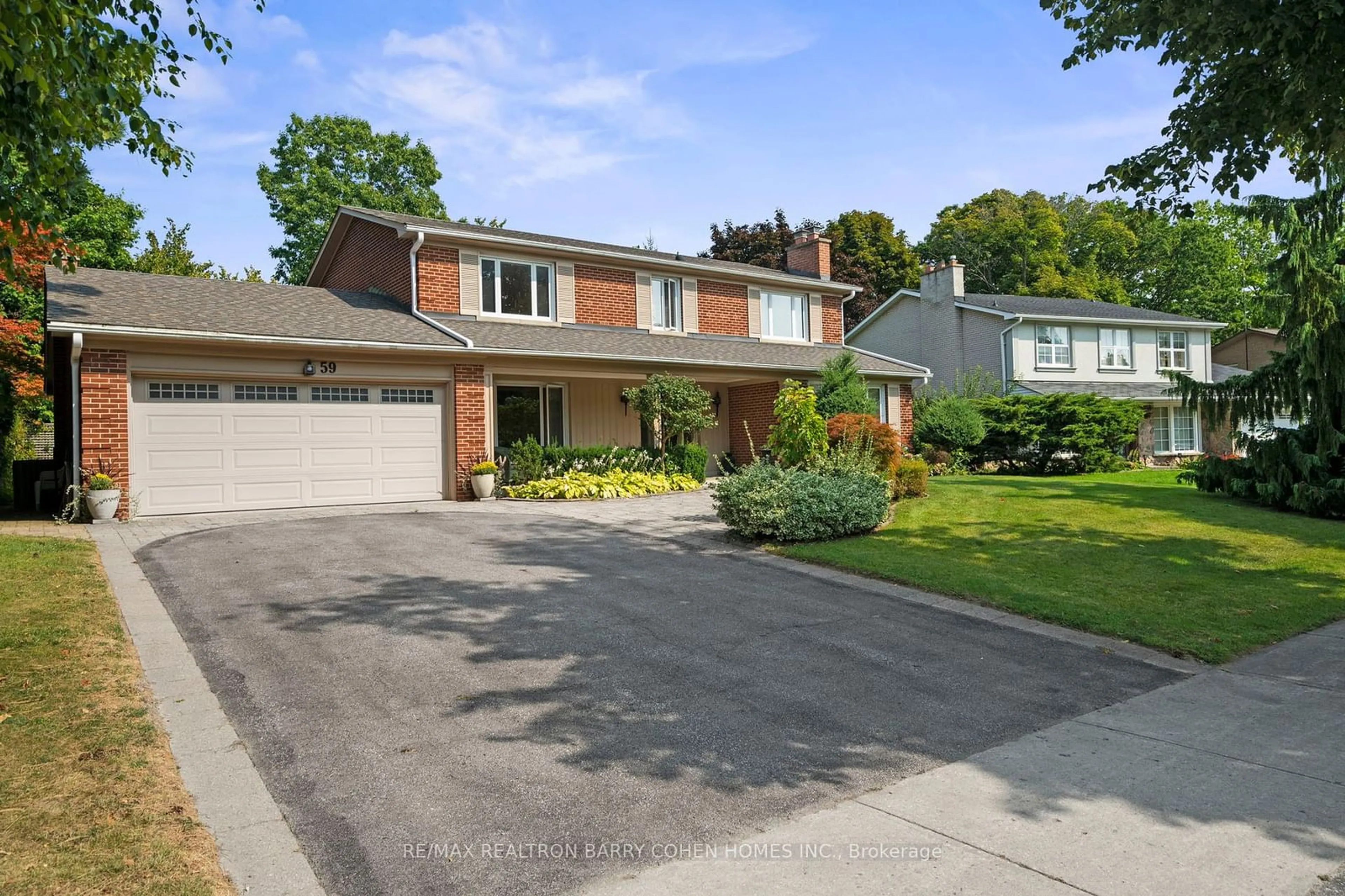 Frontside or backside of a home, the street view for 59 Montressor Dr, Toronto Ontario M2P 1Z3