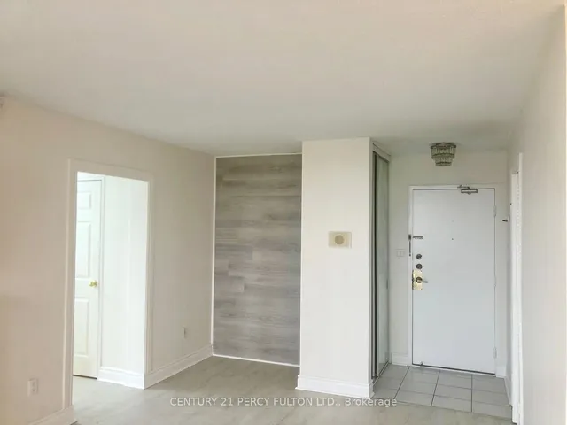 Additional property image - 20 Edgecliffe Gfwy Unit 1010