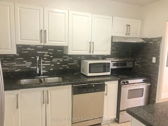 Additional property image - 20 Edgecliffe Gfwy Unit 1010