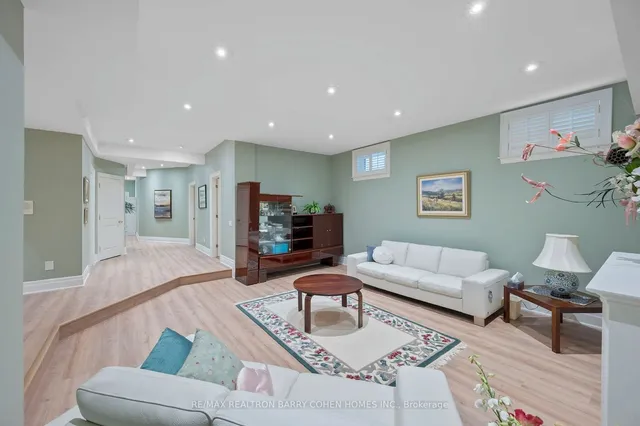 Additional property image - 40 Munro Blvd