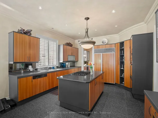 Additional property image - 40 Munro Blvd