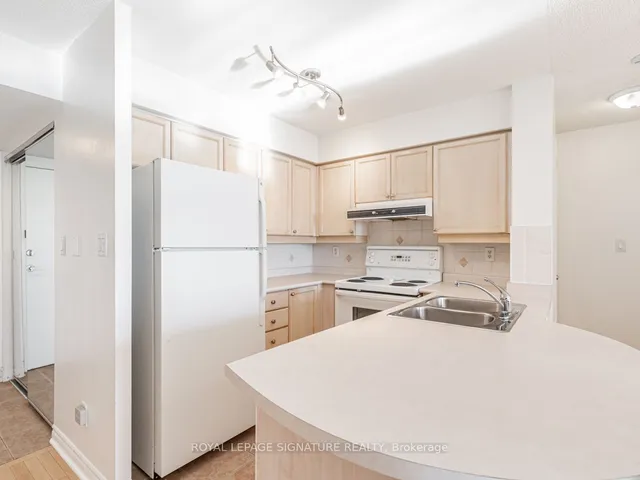 Additional property image - 1 Rean Dr Unit 909