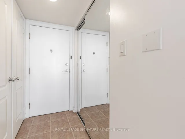 Additional property image - 1 Rean Dr Unit 909