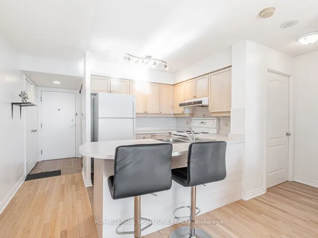 Property image - 1 Rean Dr Unit 909