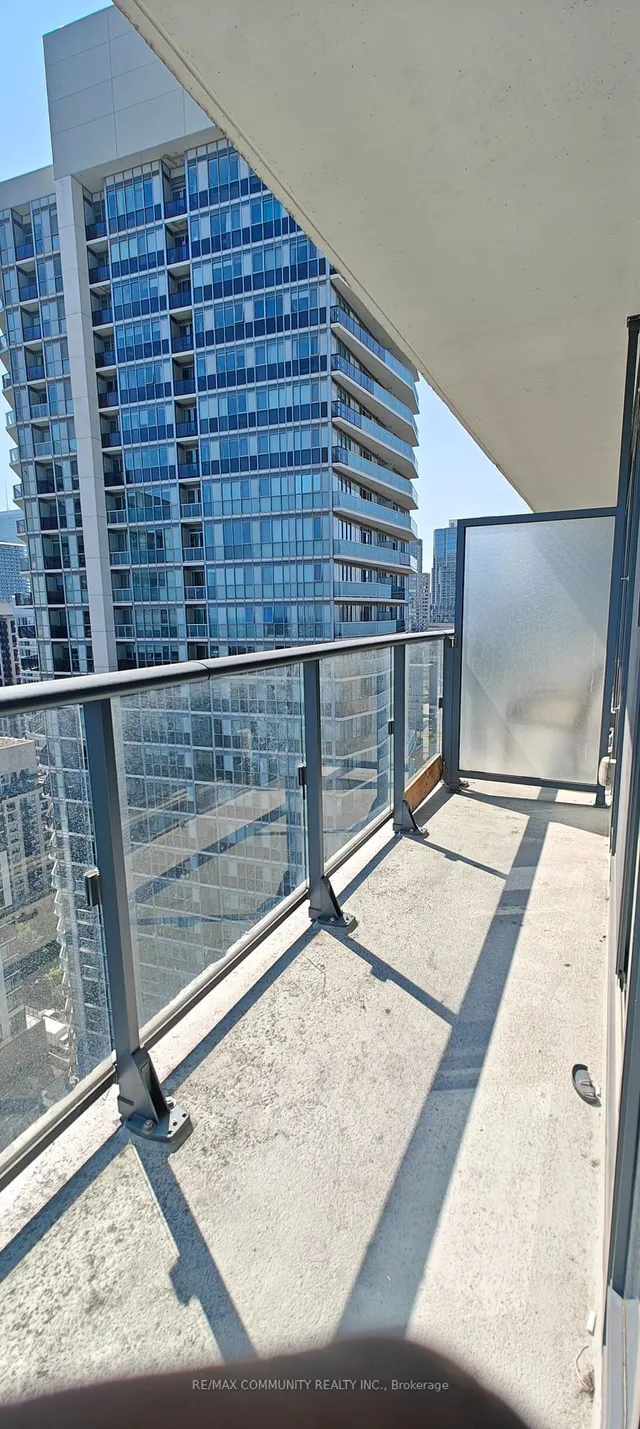 Additional property image - 159 Dundas St Unit 2505