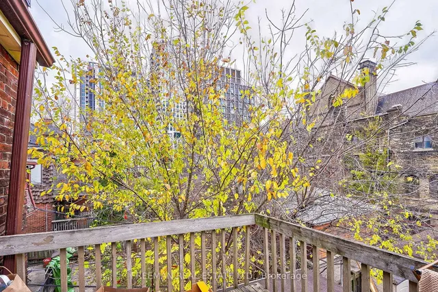 Additional property image - 557 Markham St