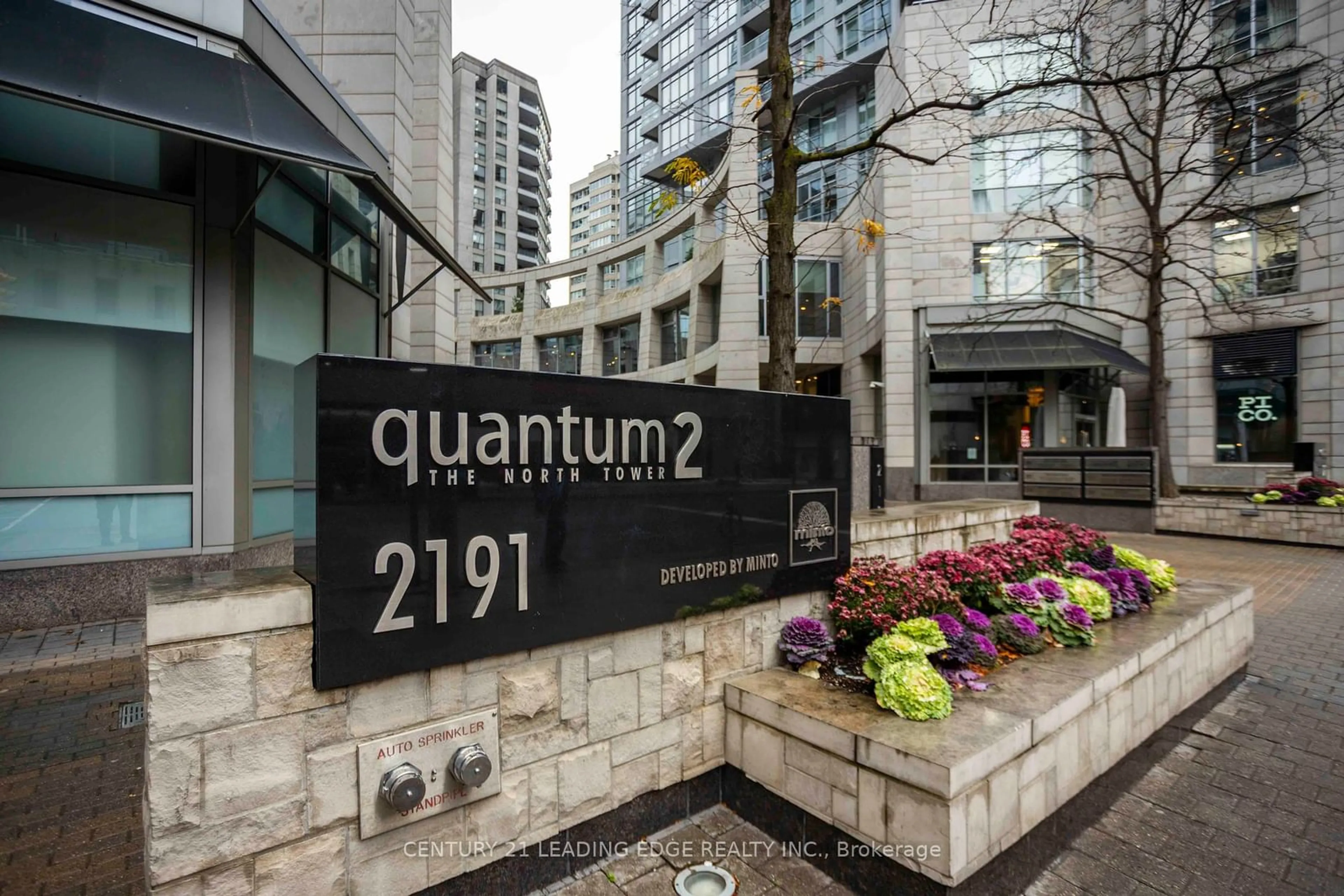 A pic from exterior of the house or condo, mountain for 2191 Yonge St, Toronto Ontario M4S 3H8