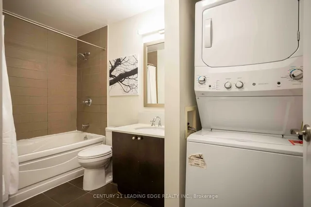 Additional property image - 2191 Yonge St Unit Loft #5