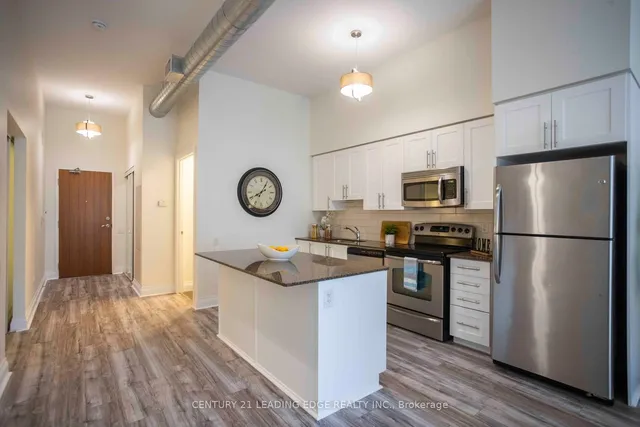 Additional property image - 2191 Yonge St Unit Loft #5