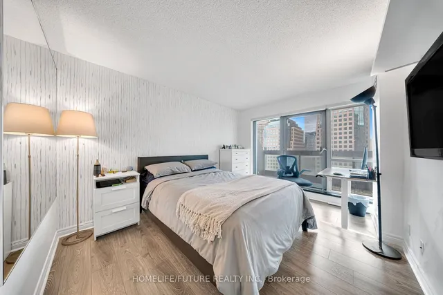 Additional property image - 10 Yonge St Unit 1603