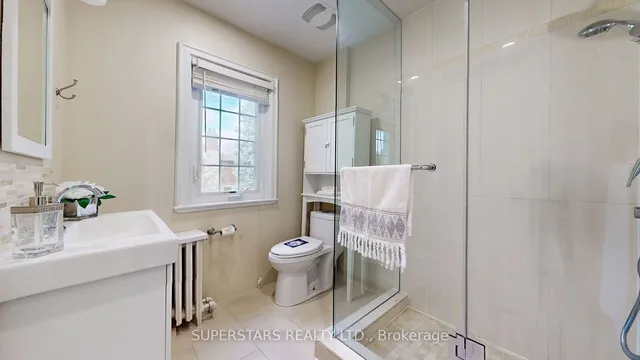 Additional property image - 603 Spadina Rd