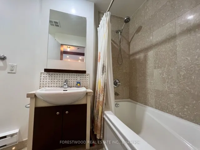 Additional property image - 208 Queens Quay Way Unit 2201
