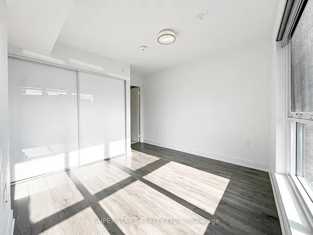 Additional property image - 585 Bloor St Unit 1320