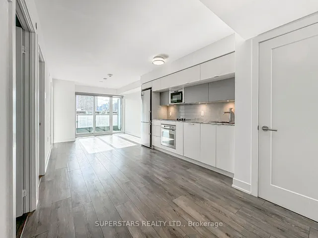 Additional property image - 585 Bloor St Unit 1320
