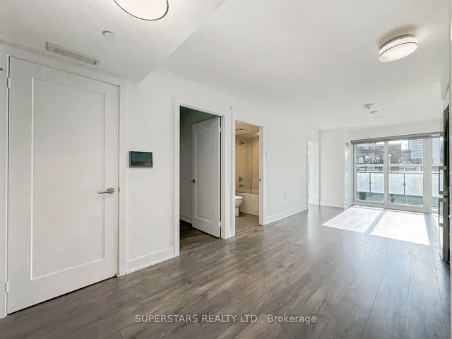 Additional property image - 585 Bloor St Unit 1320