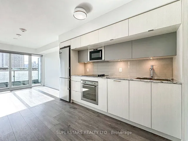 Additional property image - 585 Bloor St Unit 1320