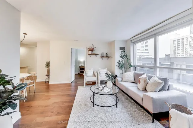 Additional property image - 761 Bay St Unit 304