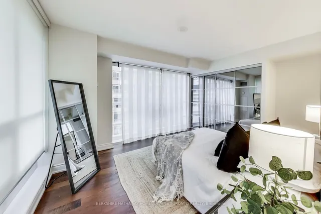 Additional property image - 761 Bay St Unit 304
