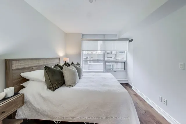 Additional property image - 761 Bay St Unit 304