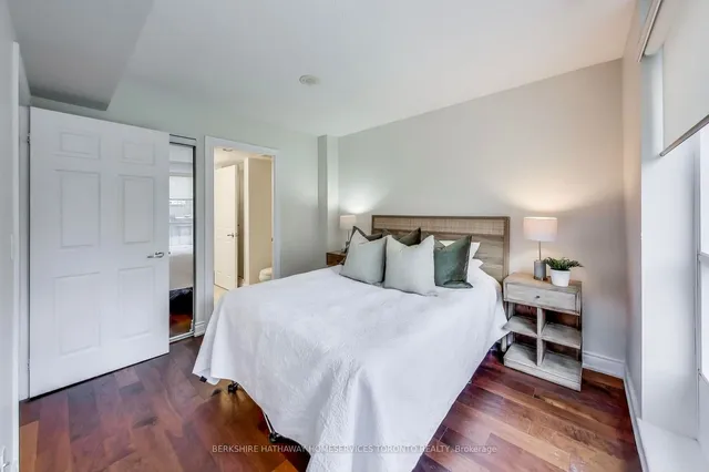 Additional property image - 761 Bay St Unit 304