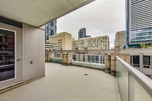 Additional property image - 761 Bay St Unit 304