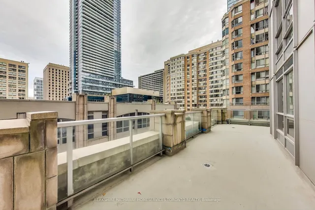 Additional property image - 761 Bay St Unit 304
