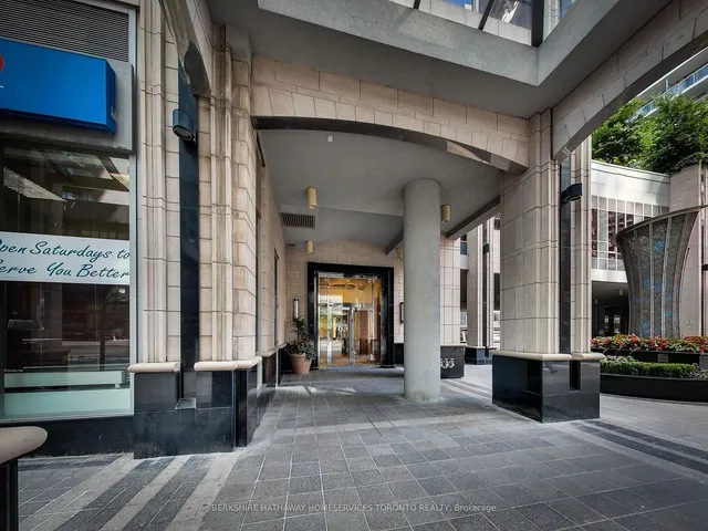 Additional property image - 761 Bay St Unit 304