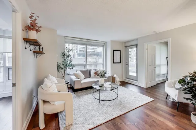 Additional property image - 761 Bay St Unit 304