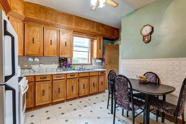 Additional property image - 11 Northcote Ave