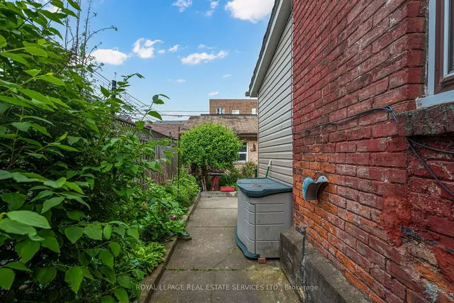 Additional property image - 11 Northcote Ave