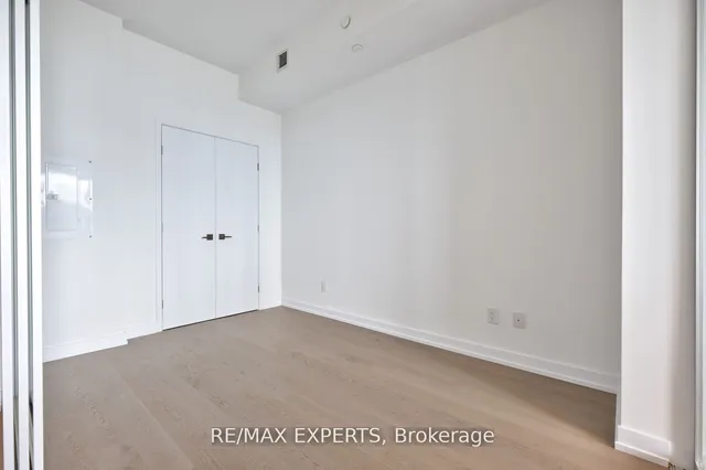 Additional property image - 488 University Ave Unit 3509