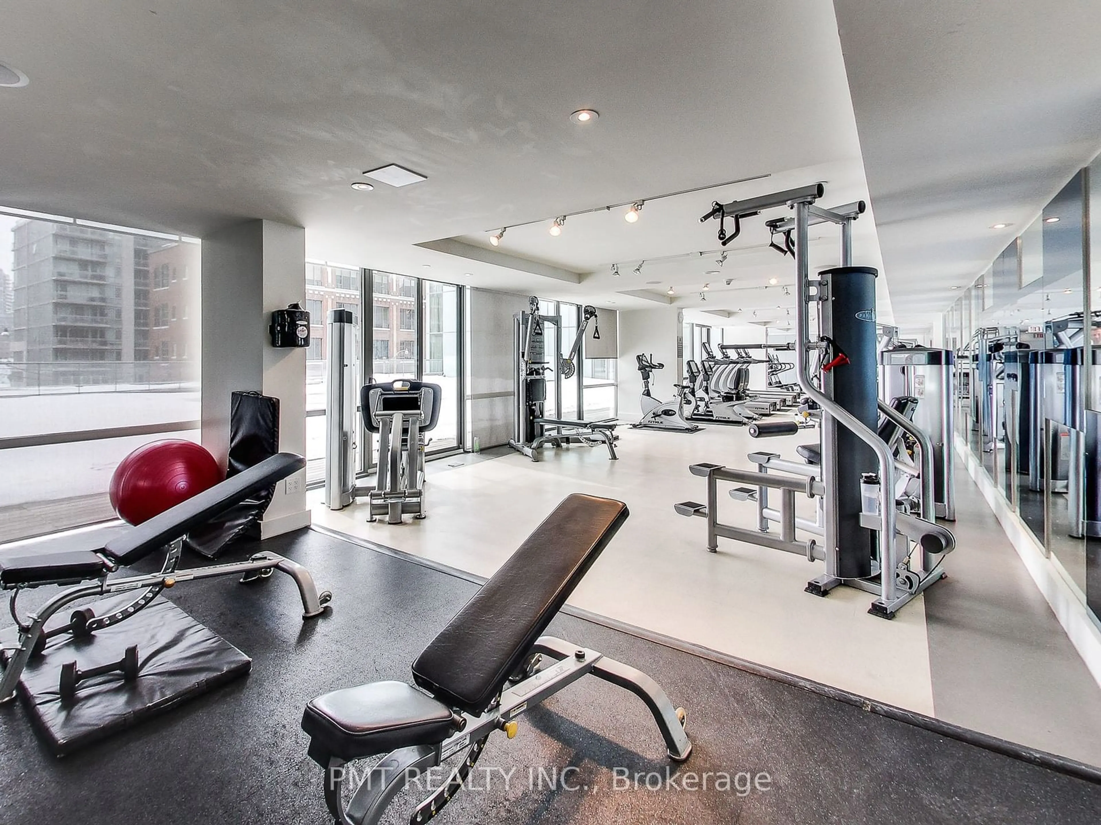 Gym or fitness room, cement floor for 55 Stewart St #503, Toronto Ontario M5V 2V1