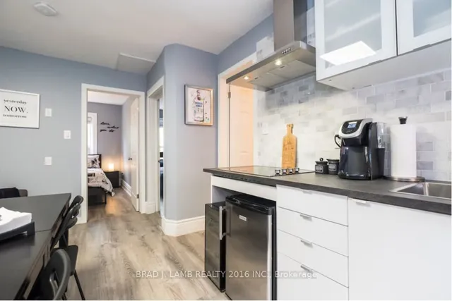 Additional property image - 11 St. Patricks Sq