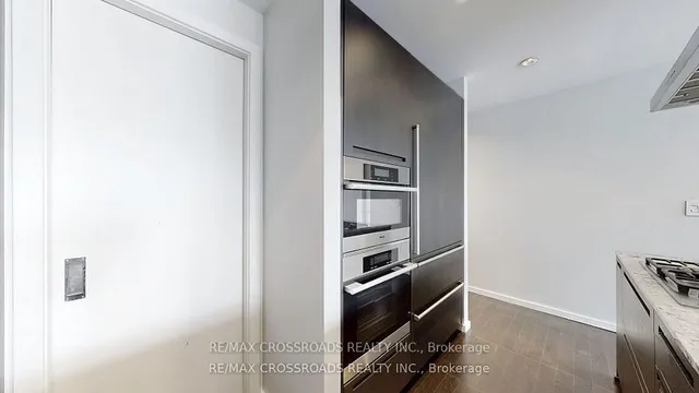 Additional property image - 180 University Ave Unit 2803