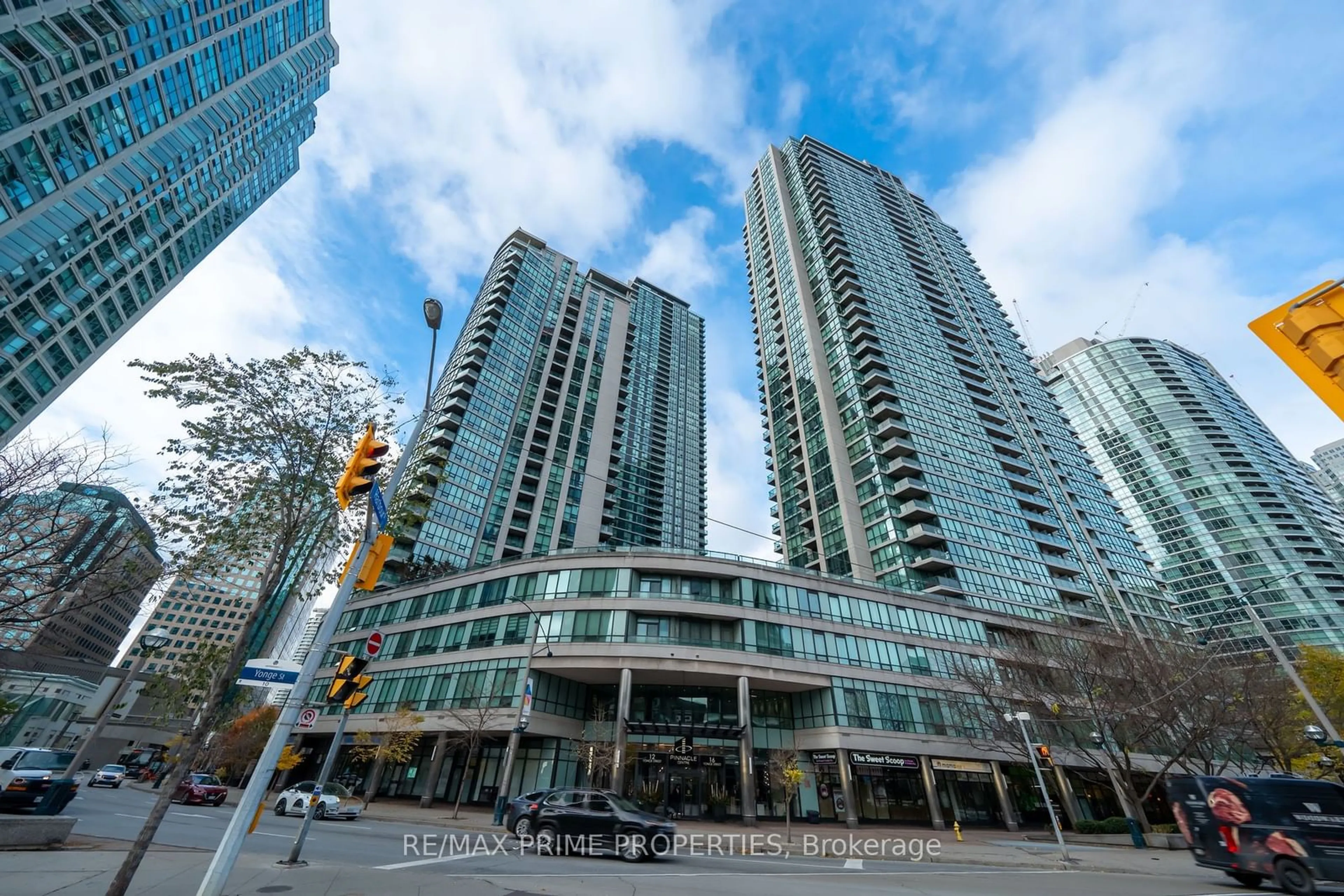 A pic from exterior of the house or condo, the view of city buildings for 16 Yonge St #2012, Toronto Ontario M5E 2A1