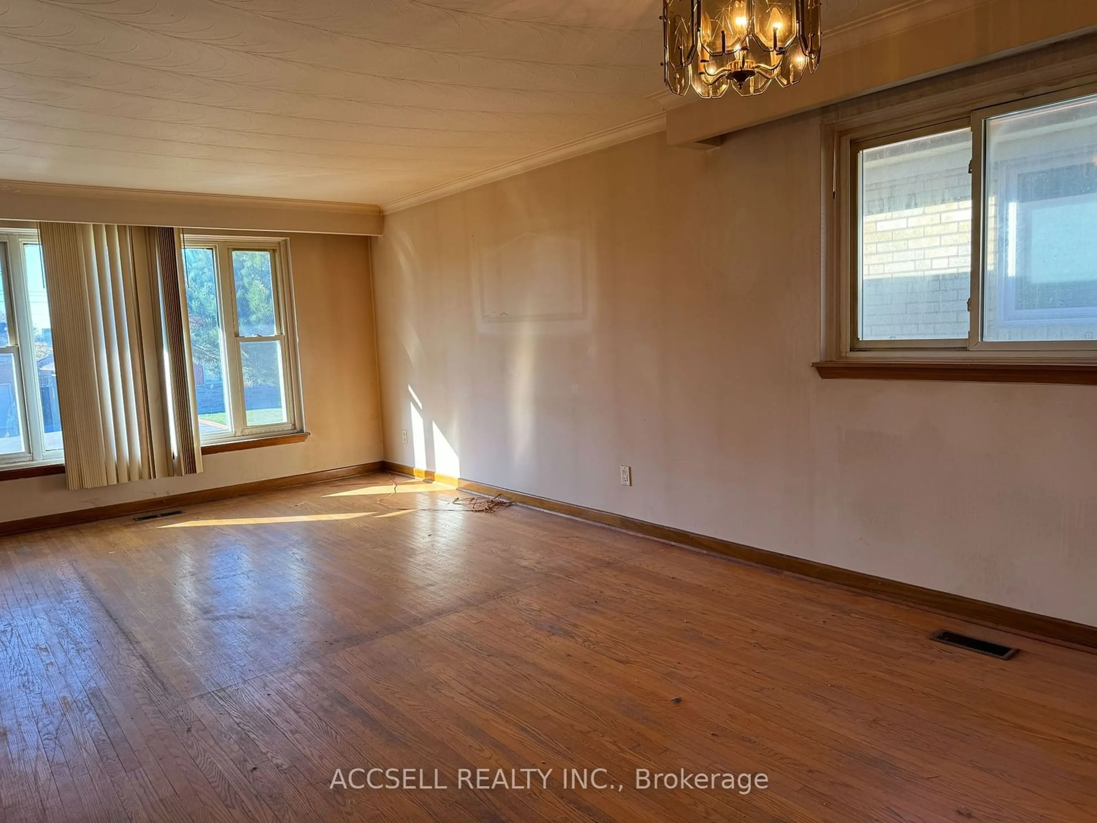 A pic of a room, wood floors for 57 Saddle Ridge Dr, Toronto Ontario M4A 1Z6