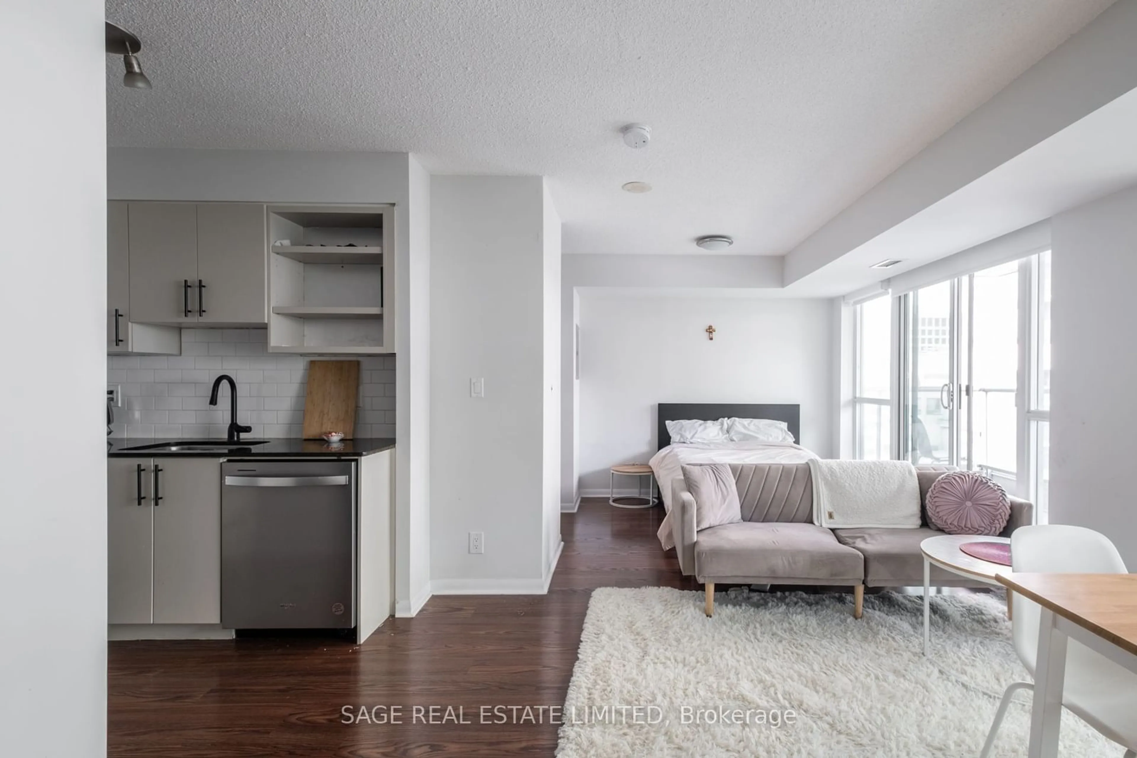 Open concept kitchen for 96 Saint Patrick St #1503, Toronto Ontario M5T 1V2