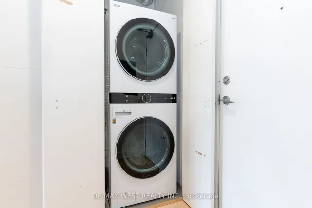 Additional property image - 66 Portland St Unit 212