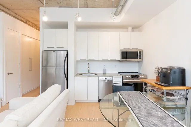 Additional property image - 66 Portland St Unit 212