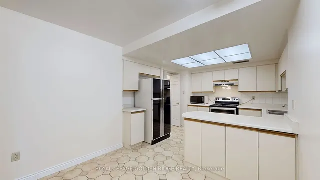 Additional property image - 65 Spring Garden Ave Unit 1504
