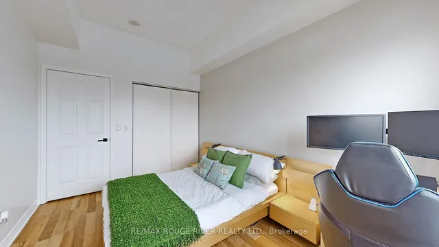 Additional property image - 18 Kenaston Gdns Unit 701