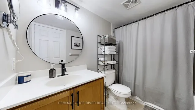 Additional property image - 18 Kenaston Gdns Unit 701