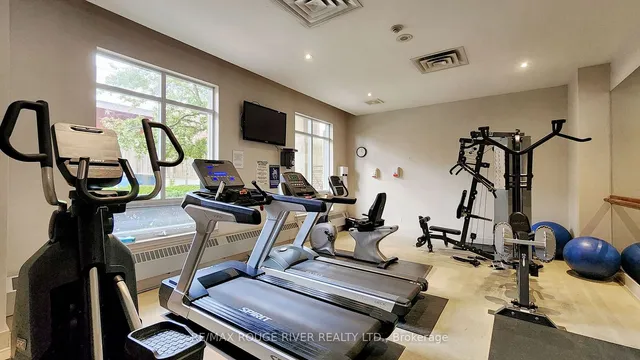 Additional property image - 18 Kenaston Gdns Unit 701