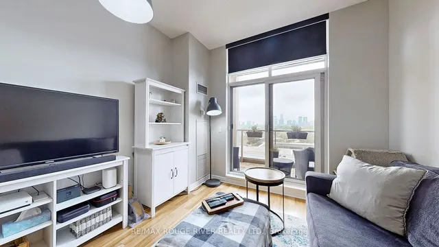 Additional property image - 18 Kenaston Gdns Unit 701