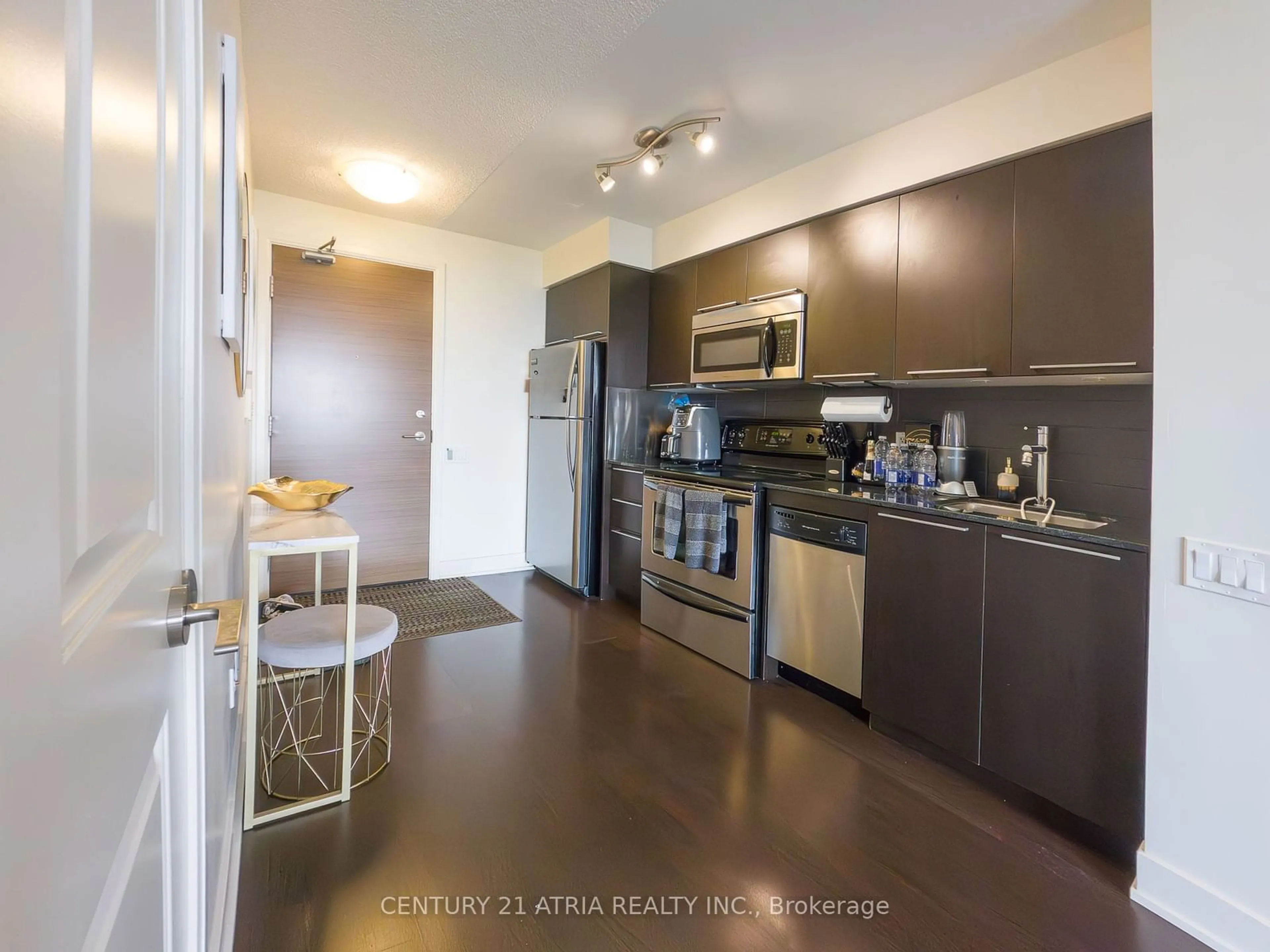 Kitchen with laundary machines for 23 Sheppard Ave #1408, Toronto Ontario M2N 0C8