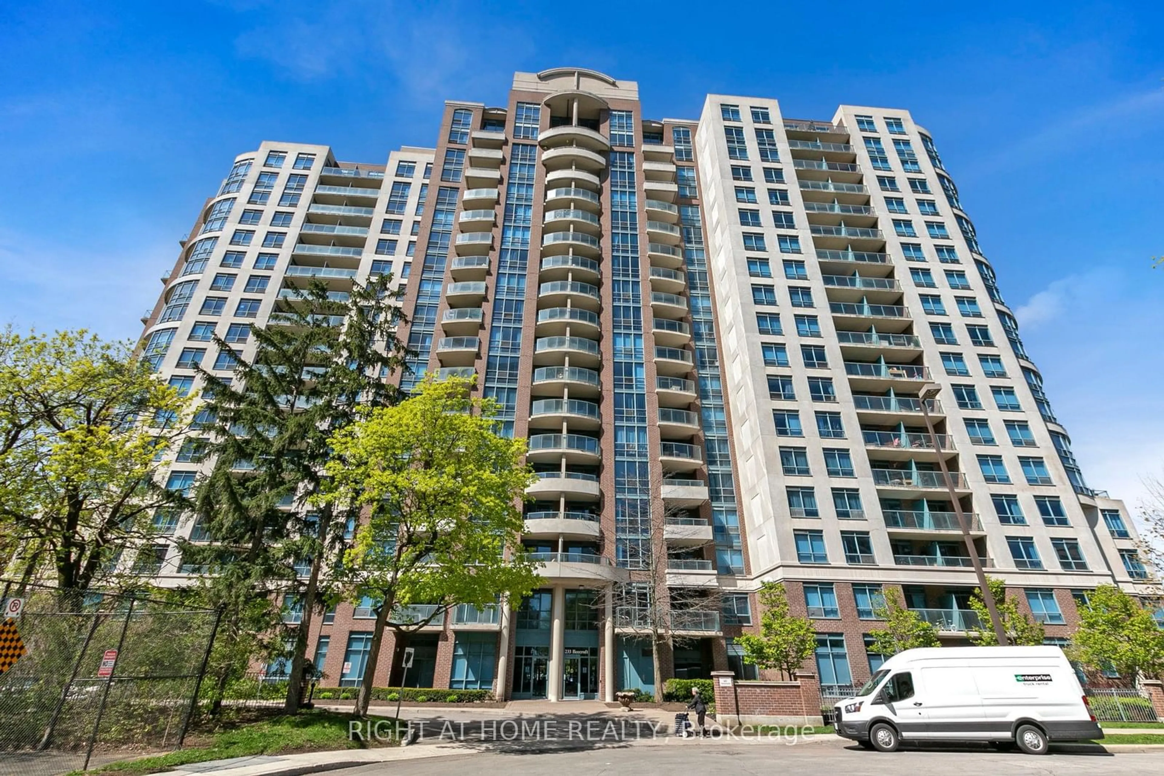 A pic from exterior of the house or condo, the front or back of building for 233 Beecroft Rd #1602, Toronto Ontario M2N 6Z9